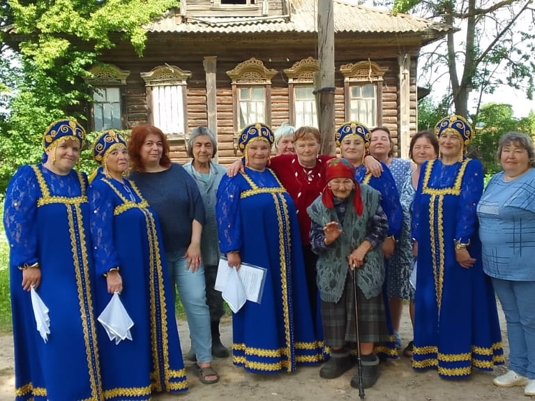 Ансамбль &quot;Тальяночка&quot; отправился в гастрольный тур.